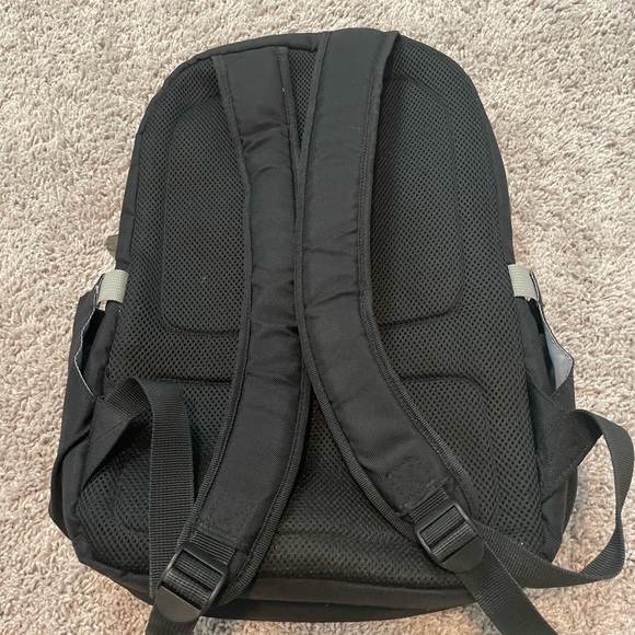 Laptop backpack - Picture 4 of 8